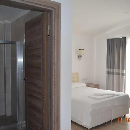 Otel Uygar 3*