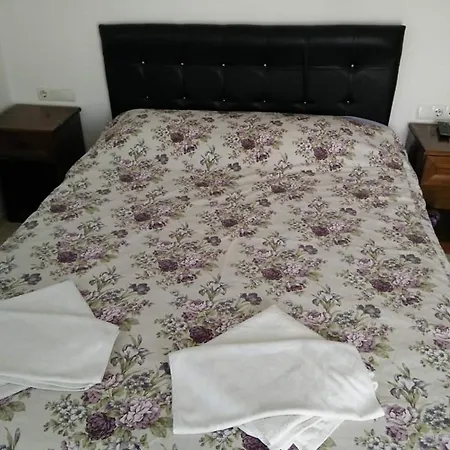 Uygar Отель