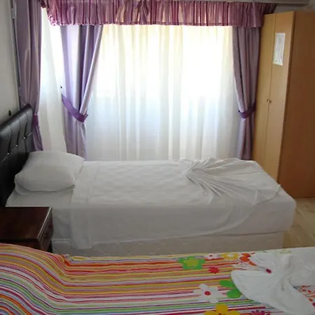 اويغار فتحية